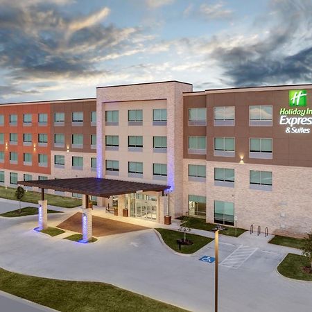 Holiday Inn Express & Suites Austin Airport East By Ihg Buitenkant foto