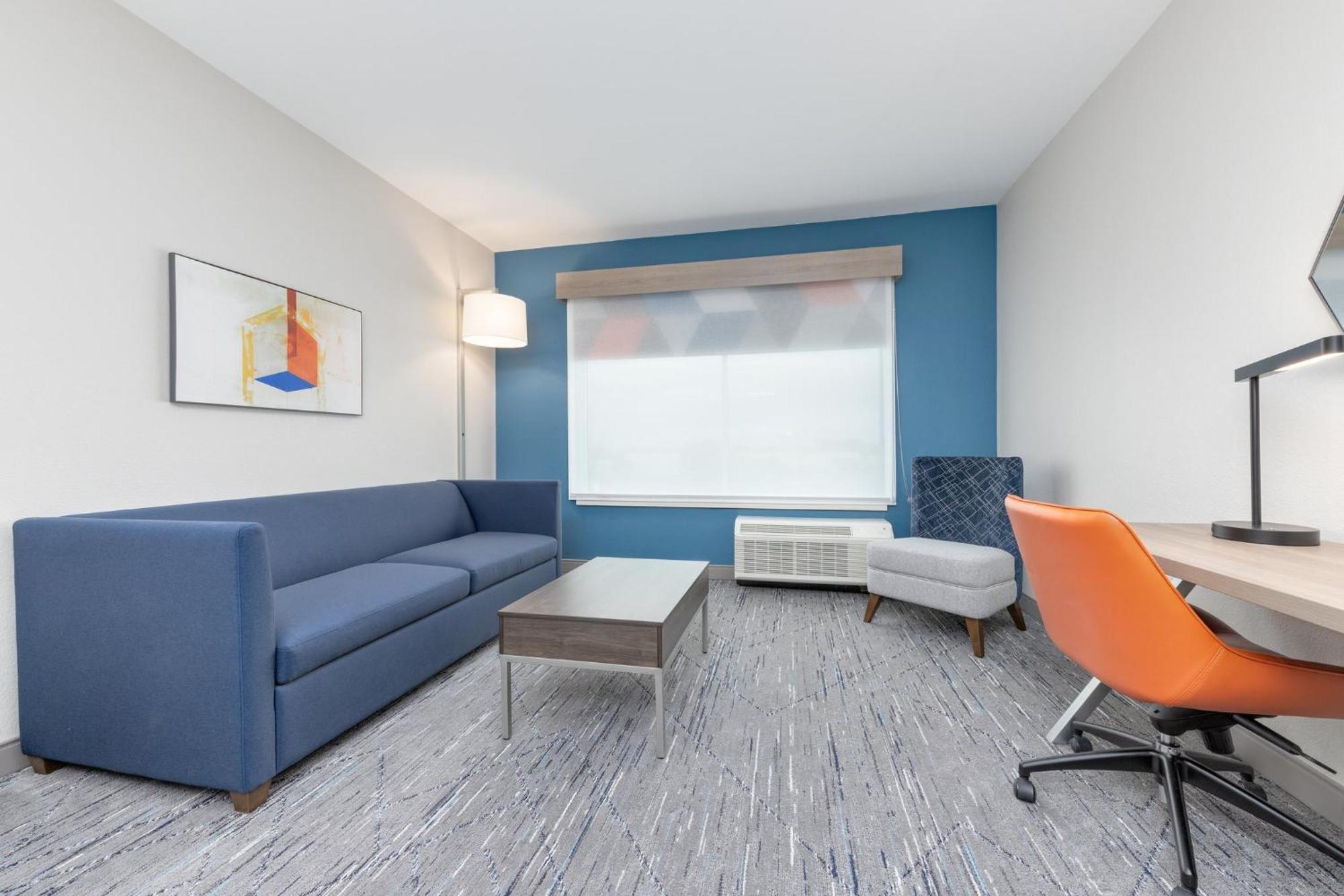 Holiday Inn Express & Suites Austin Airport East By Ihg Buitenkant foto