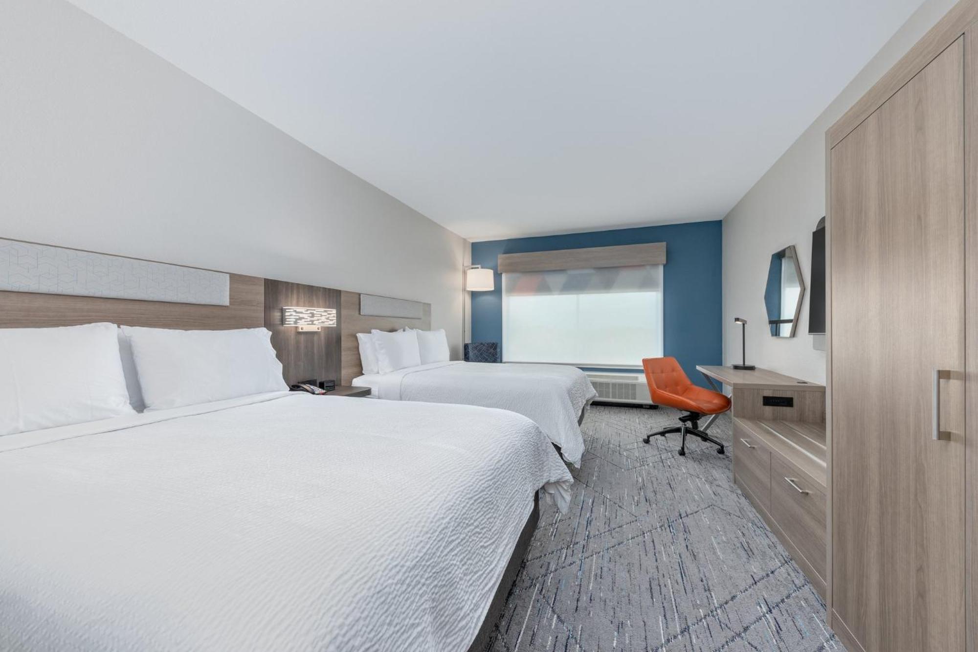 Holiday Inn Express & Suites Austin Airport East By Ihg Buitenkant foto