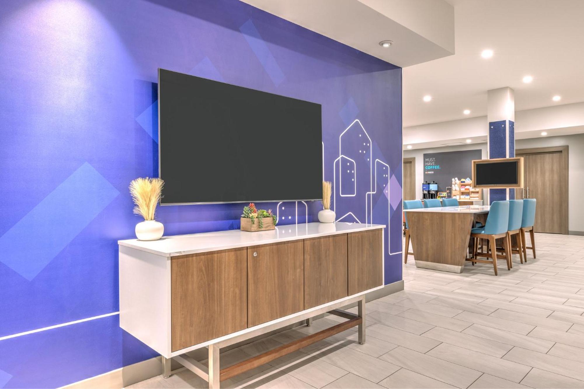 Holiday Inn Express & Suites Austin Airport East By Ihg Buitenkant foto